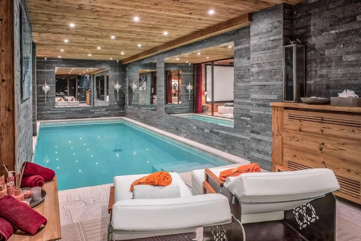 Tamg24 Stunning Ski In Ski Out Luxury Chalet With Indoor Pool & Cinema Praz-sur-Arly 0*,  France